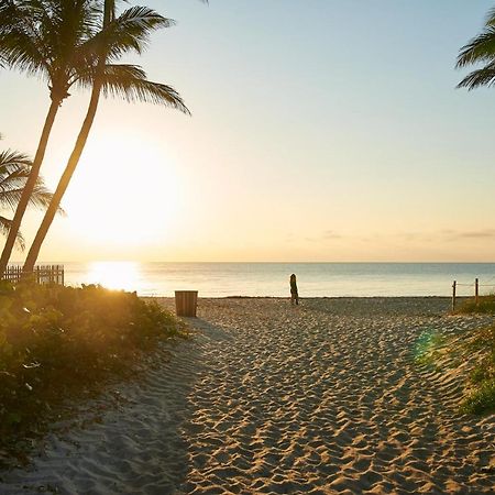 Clean Cosy Flat, Steps From The Beach Fort Lauderdale Exterior photo