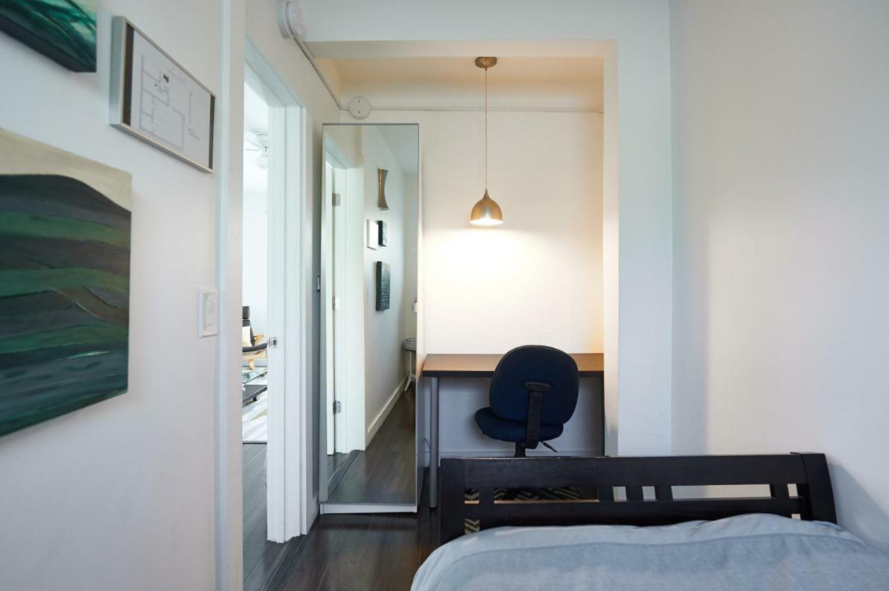 Clean Cosy Flat, Steps From The Beach Fort Lauderdale Exterior photo