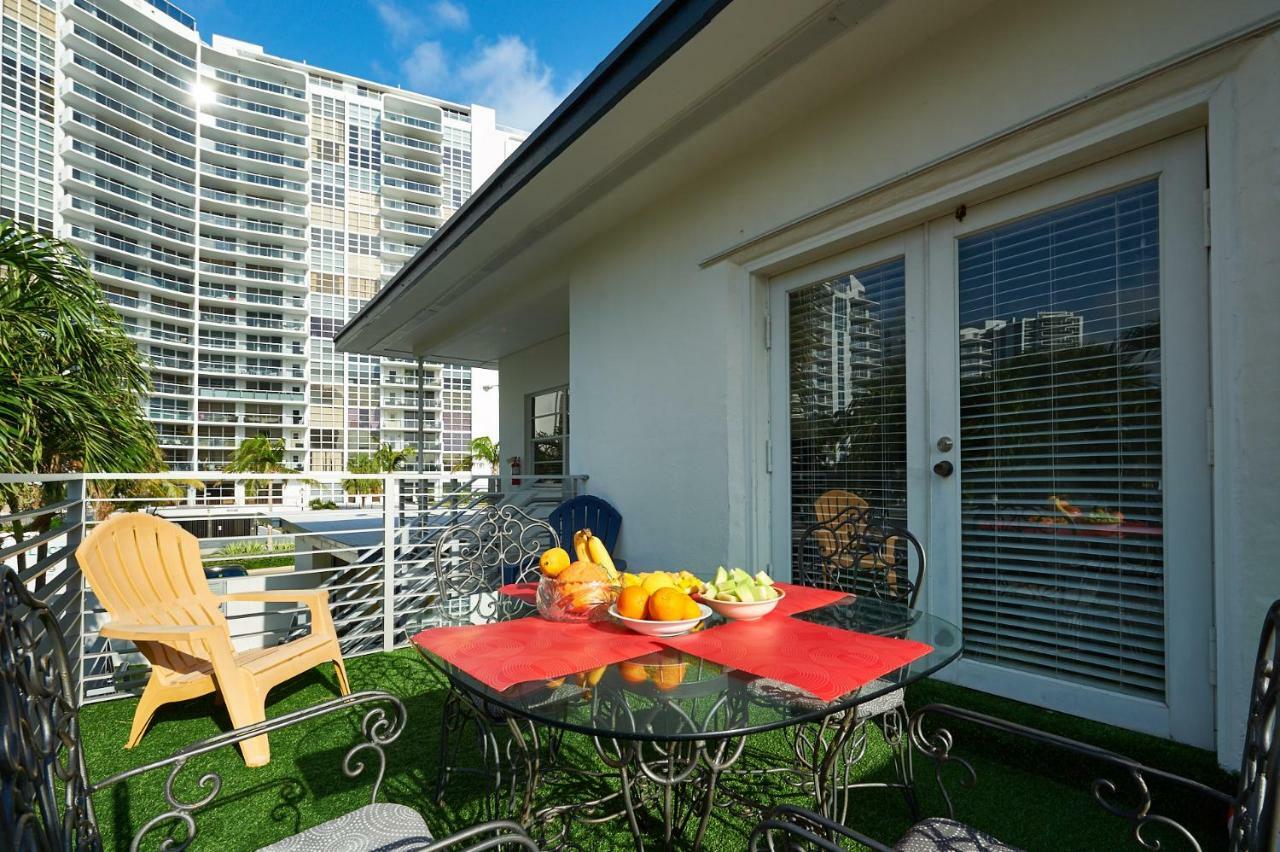 Clean Cosy Flat, Steps From The Beach Fort Lauderdale Exterior photo