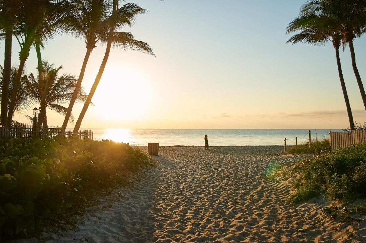Clean Cosy Flat, Steps From The Beach Fort Lauderdale Exterior photo